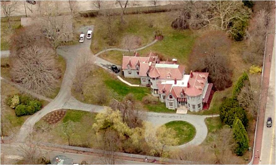 richard upjohn, kingscote, gothic revival style architecture, newport, ri