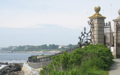 A4 Spotlight: The Newport Cliff Walk